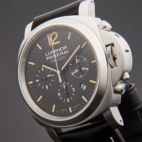 luminor panerai montre|Panerai Luminor chrono daylight 44mm.